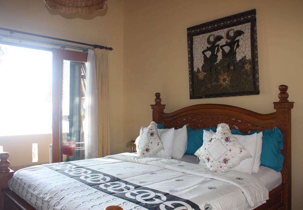 Cleopatra Beach Bungalows Hotel Lovina Szoba fotó