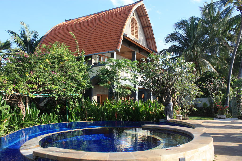 Cleopatra Beach Bungalows Hotel Lovina Kültér fotó