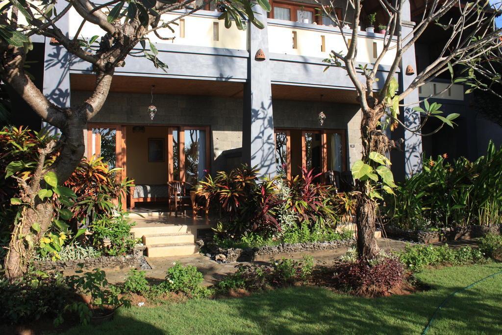 Cleopatra Beach Bungalows Hotel Lovina Kültér fotó