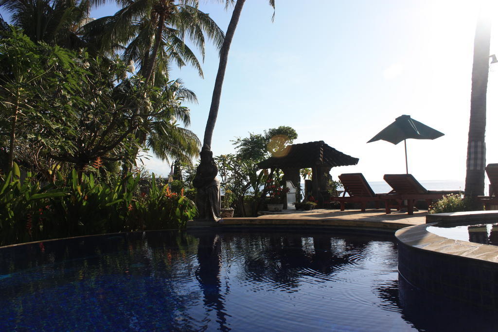 Cleopatra Beach Bungalows Hotel Lovina Kültér fotó